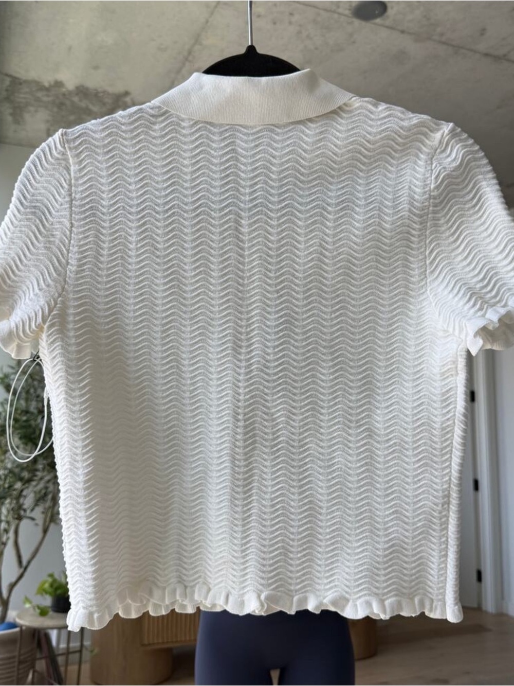 L'Academie Salisa Scallop Cardigan - Picture 3 of 5